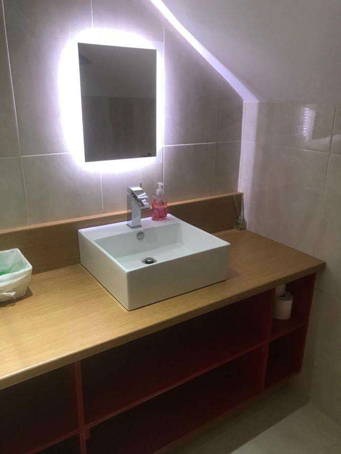 Sleeps 12 Hot Tub Sauna Cinema Pets Welcome Ενισκίλεν Εξωτερικό φωτογραφία